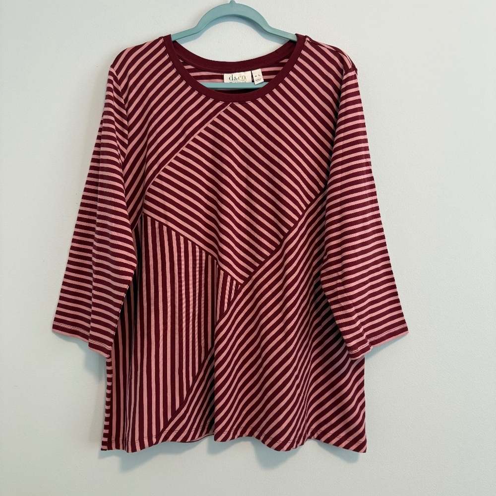D&Co active Women’s 3/4 Sleeve Striped Top Size XL